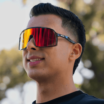 OAKLEY SUTRO TRANSPARENTE NEGRA - VISOR ROJO