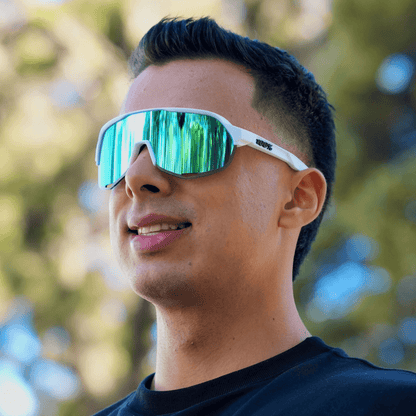 100% S2 BLANCA- VISOR AZUL AQUA